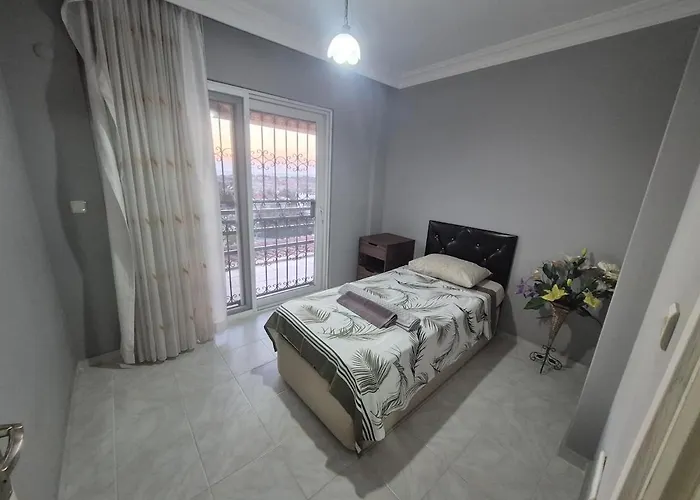 Dom wakacyjny Detached Summer House With Peaceful View Kusadası