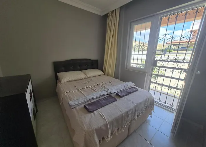 Σπίτι διακοπών Detached Summer House With Peaceful View Κουσάντασι