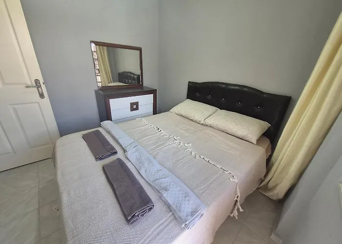 Detached Summer House With Peaceful View Kusadası