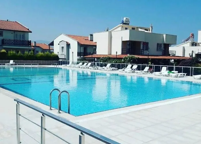 Detached Summer House With Peaceful View